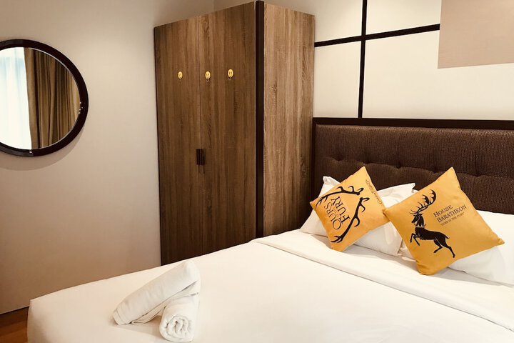 Room 15 of 54