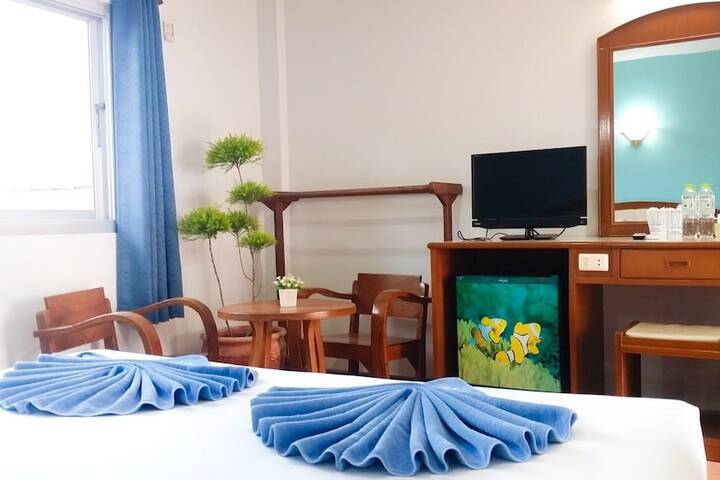 Room 18 of 51
