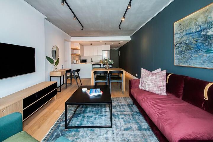 Room 28 of 40