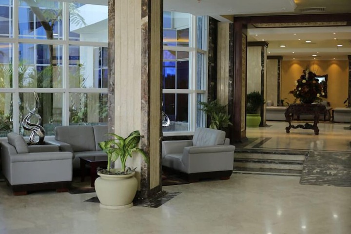 Hotel Interior 4 of 49