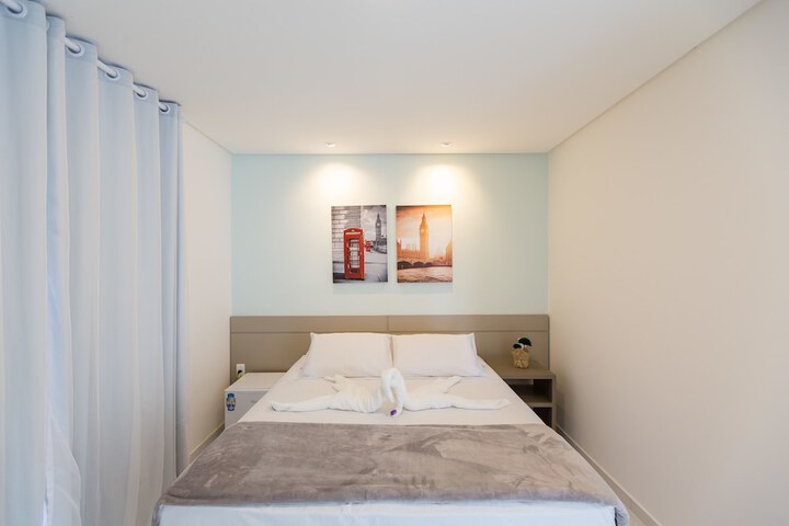 Room 14 of 28