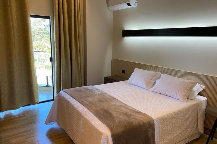 Room 7 of 69