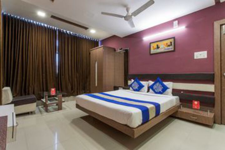 Room 9 of 22