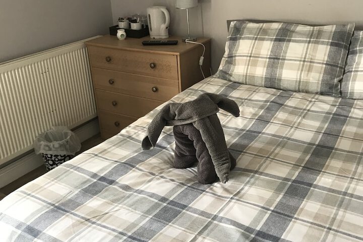 Room 5 of 21