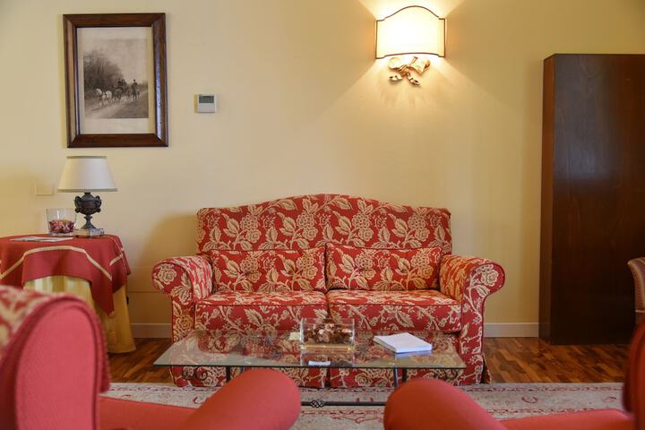 Guest Lobby