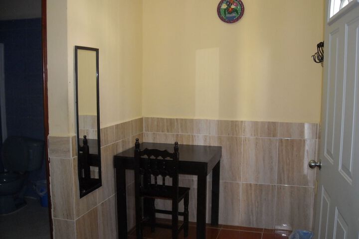 Room 16 of 50