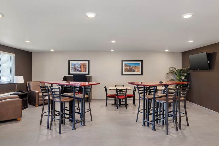 Hotel Interior 3 of 18