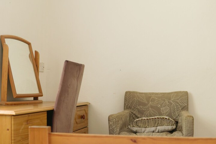 Room 30 of 53