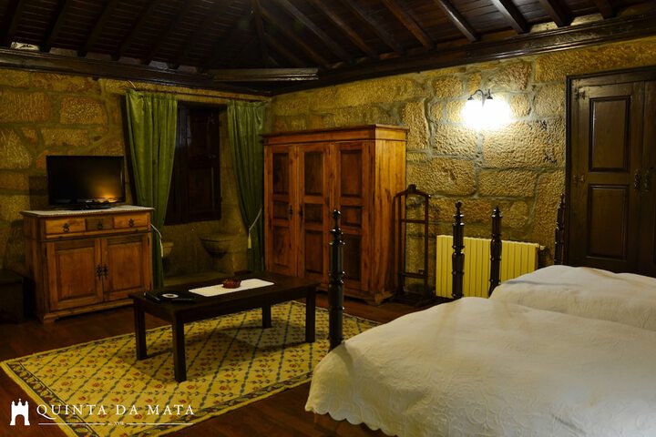 Room 8 of 70
