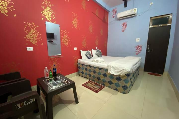 Hotel AjS in Karchana