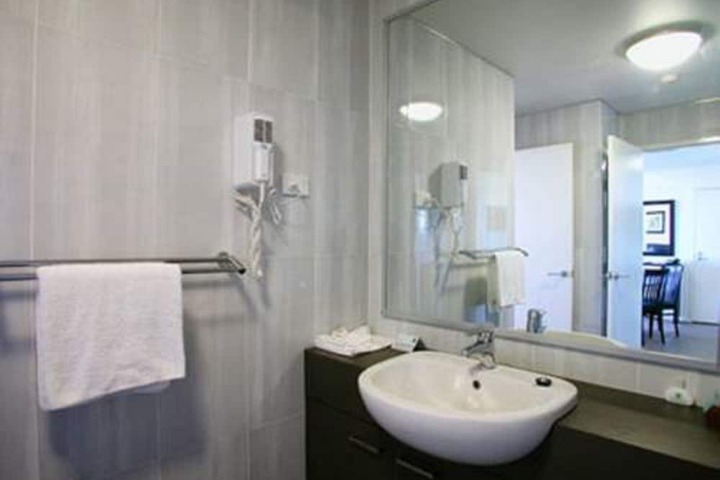 Room 10 of 46