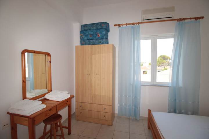 Room 17 of 71