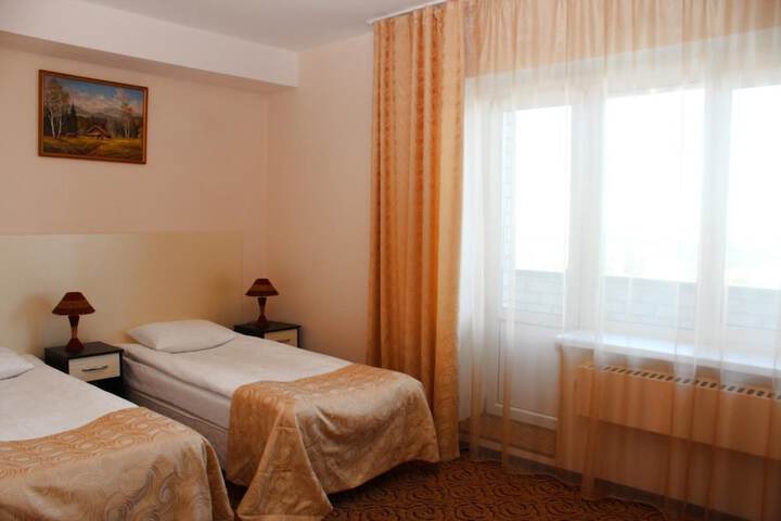 Room 14 of 37