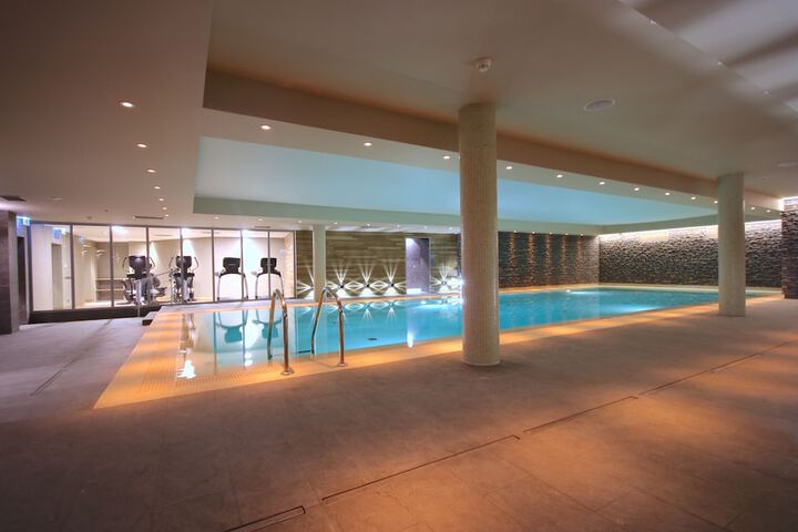 Pool 41 of 116