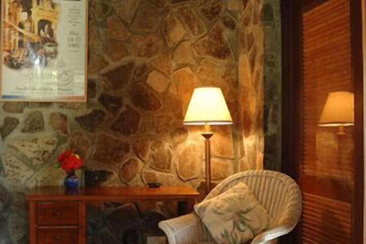 Room 14 of 32