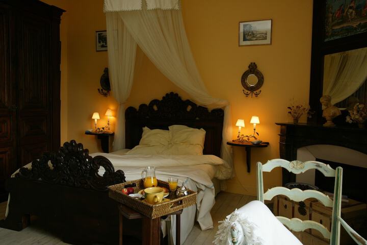 Room 14 of 47