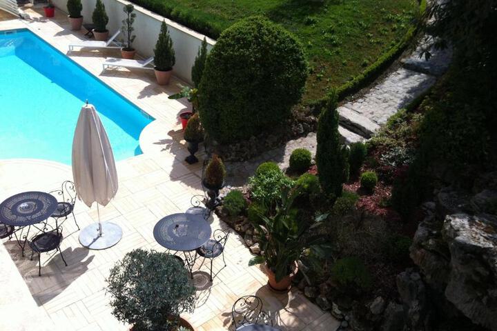 Photo 19