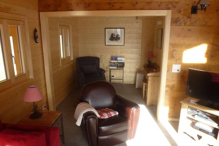 Room 8 of 15