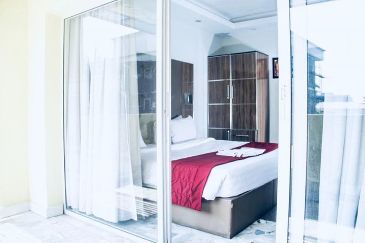 Room 28 of 57