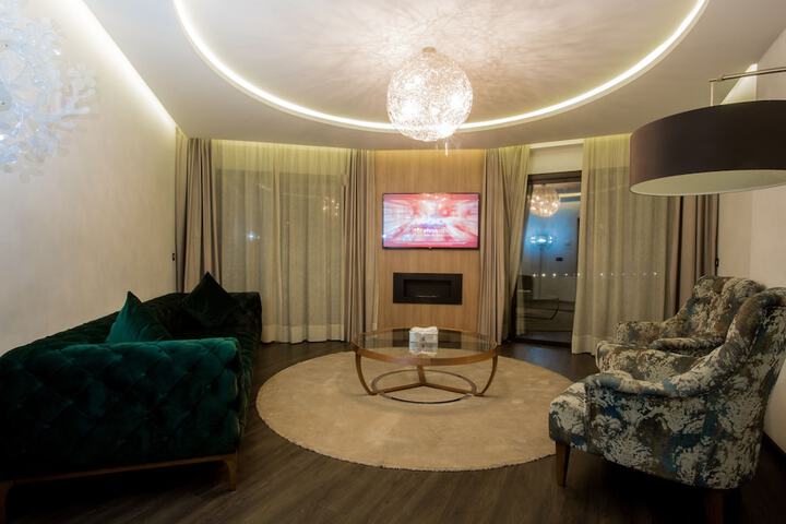 Room 21 of 51