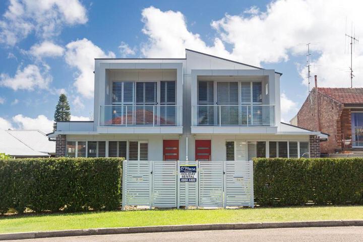 7a Judith Street stunning duplex with ducted air conditioning