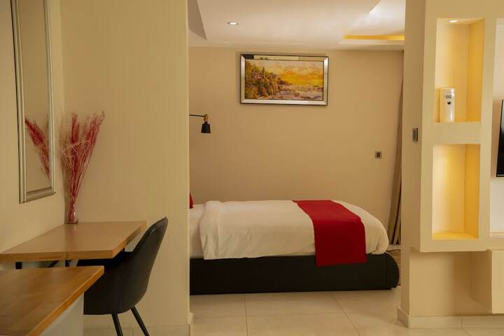 Room 14 of 109