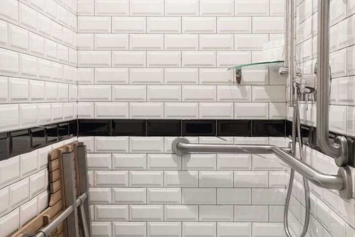 Clean Restrooms