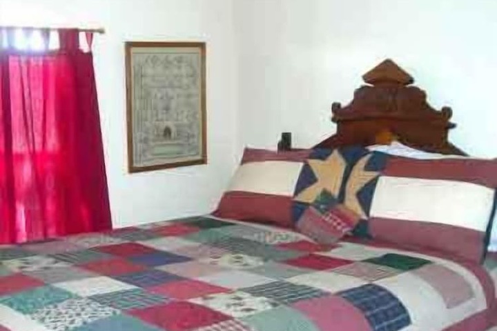 Room 5 of 20