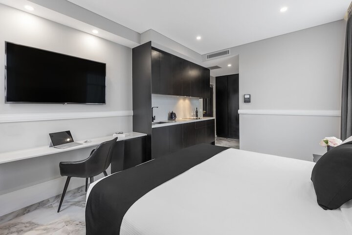 Room 2 of 13