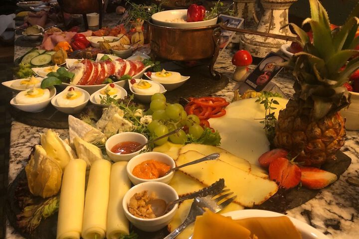 Dining 56 of 71