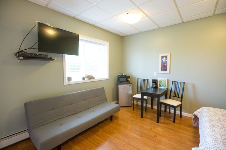 Room 11 of 61