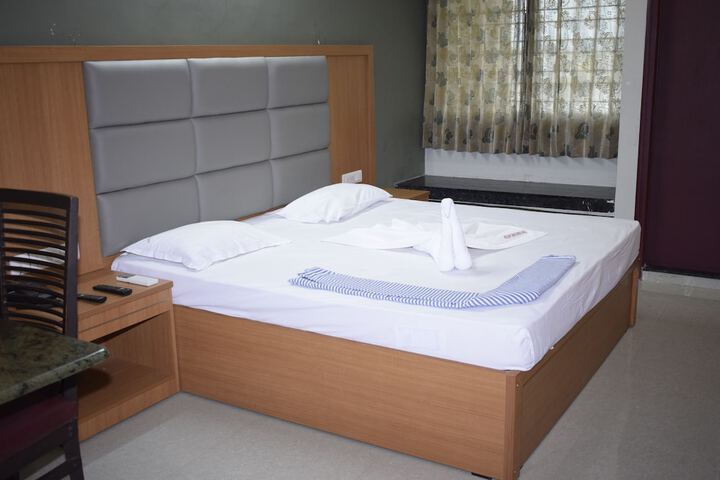 Room 6 of 20