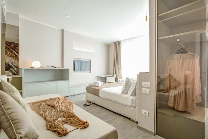 Room 20 of 85