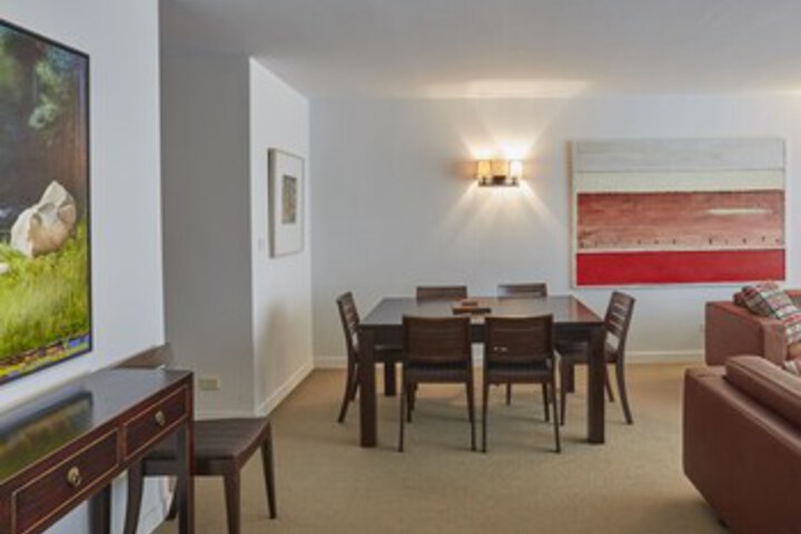 Room 8 of 22