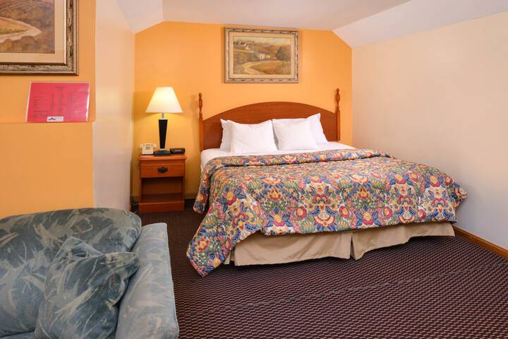 Room 14 of 41
