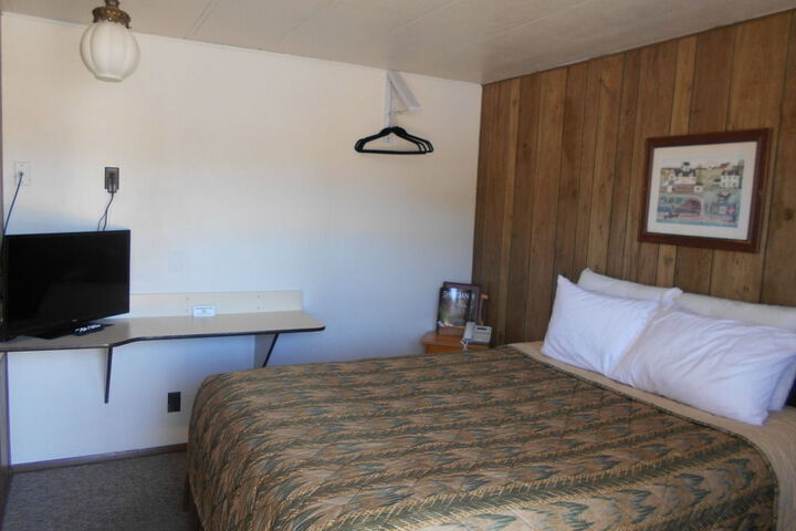 Room 12 of 35