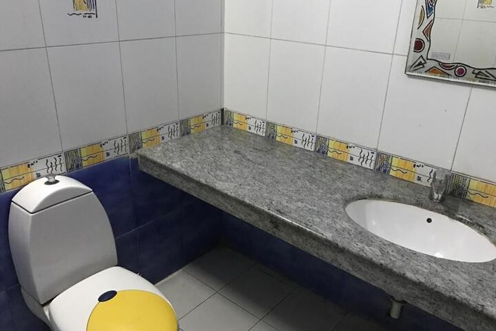 Room 20 of 25