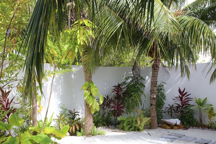 Hotel Entry