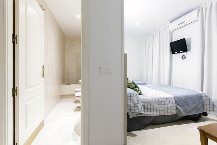 Room 29 of 89