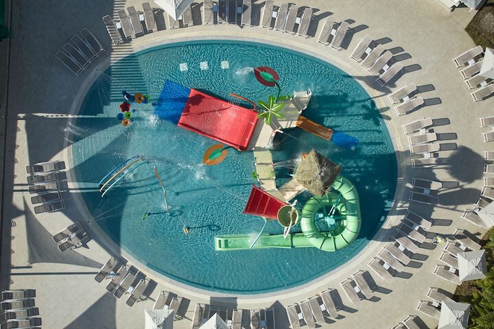 Pool 68 of 152