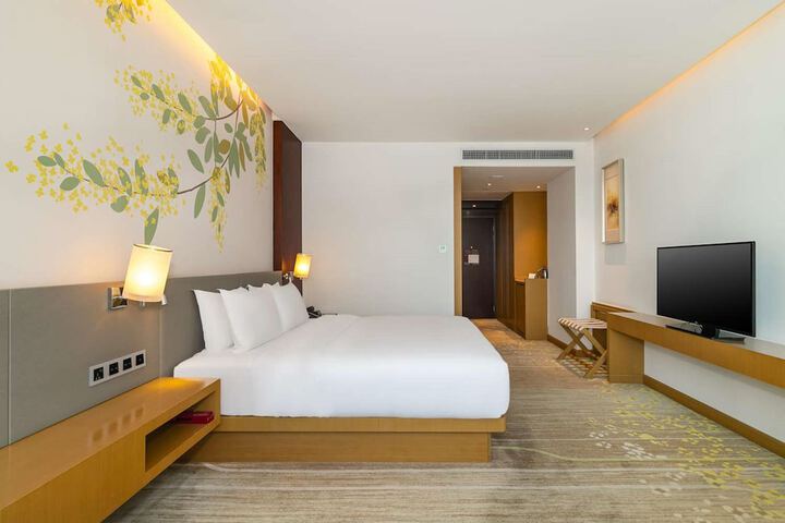 Room 40 of 86
