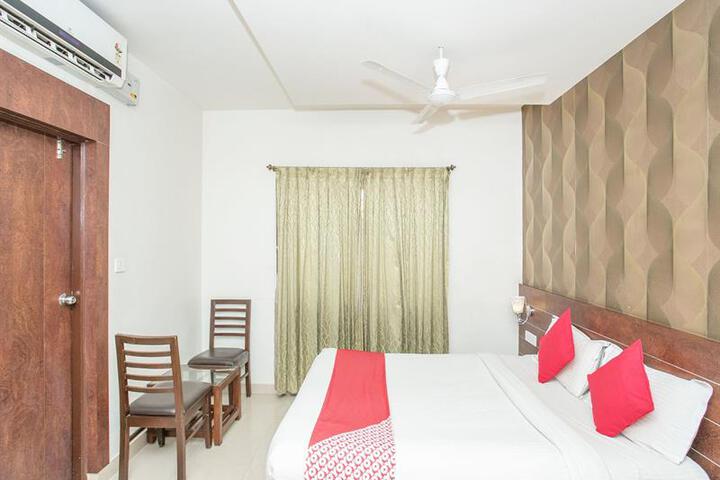 OYO 3242 STATUS FINE DINE