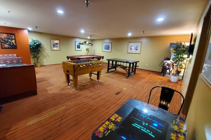 Room 63 of 79