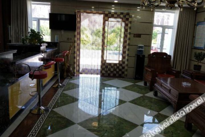 Hotel Interior 11 of 26