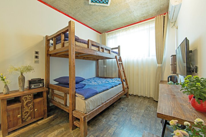 Room 26 of 108