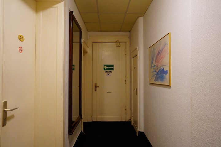Ballroom/Hall 63 of 71
