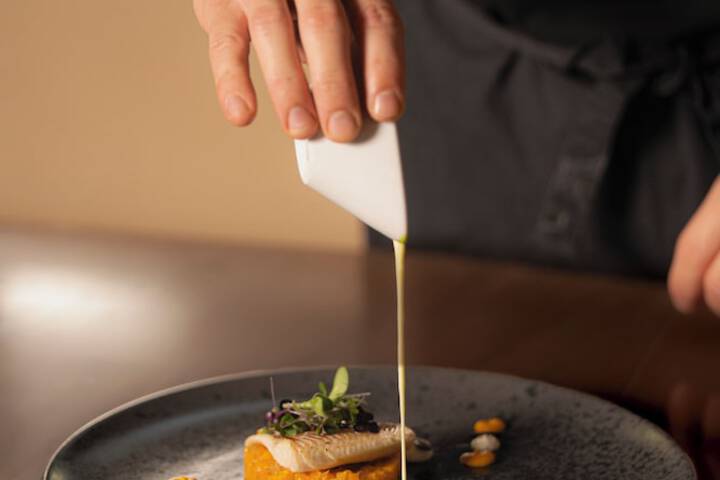 Dining 51 of 67