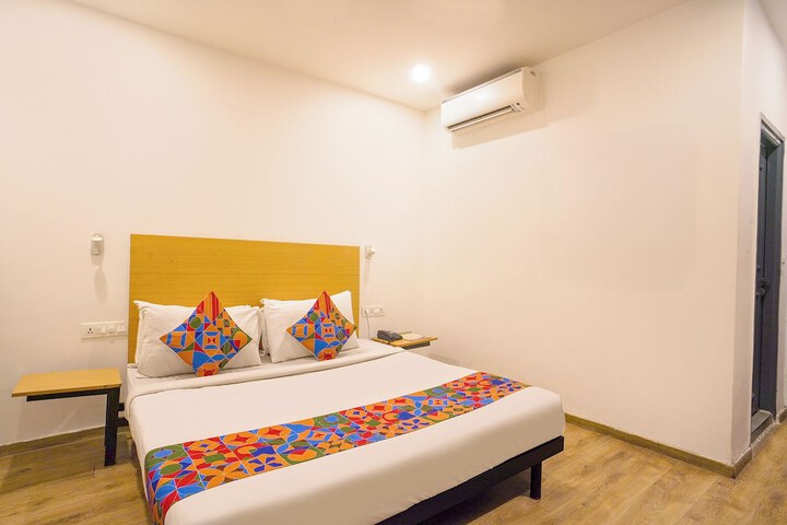 Room 21 of 28