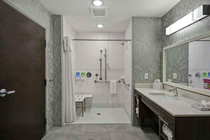 Bathroom shower