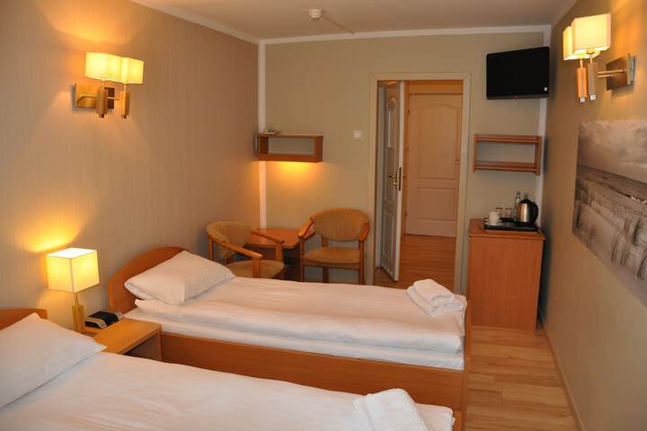 Room 5 of 46
